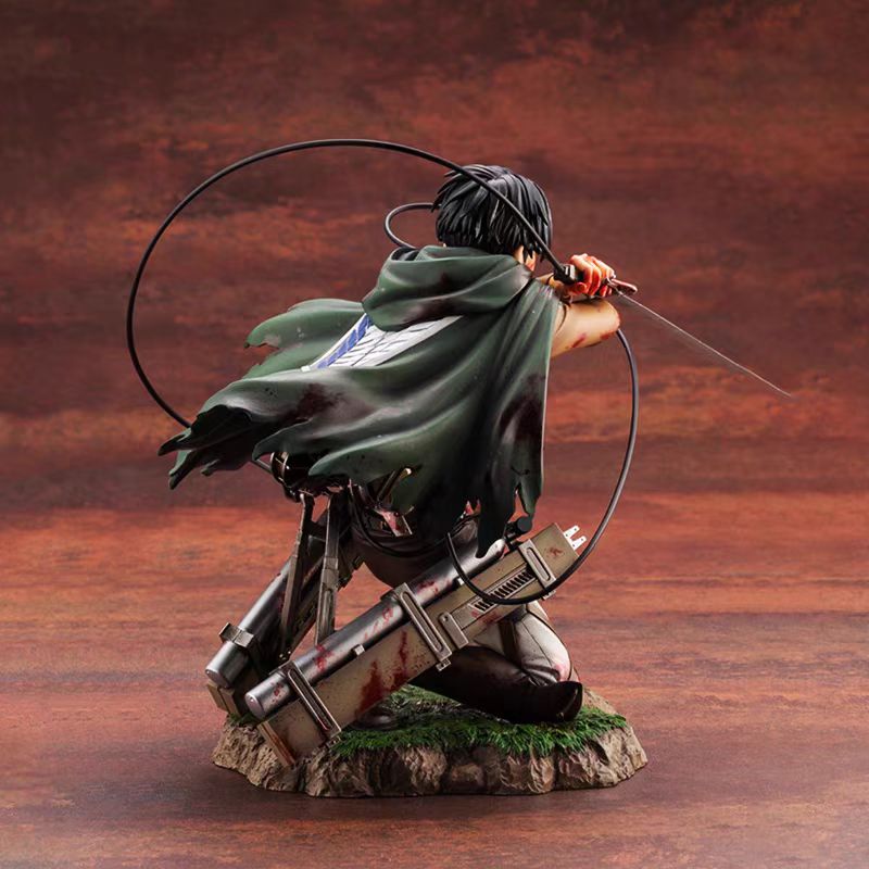 Captain Levi Bloody Ver. Figurine PVC Action Figure - AOT Epic Battle Pose